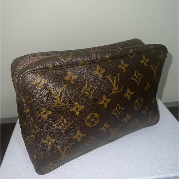 LOUIS VUITTON TROUSSE POUCH 23 - Picture 3 of 17
